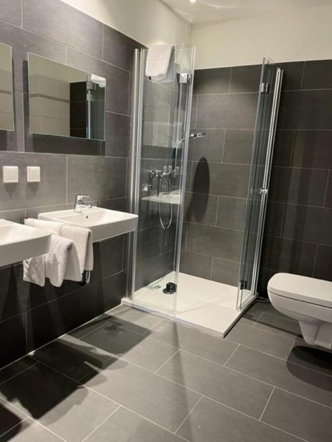 Neustaedter Hof Hotel Garni Neustadt am Rübenberge エクステリア 写真